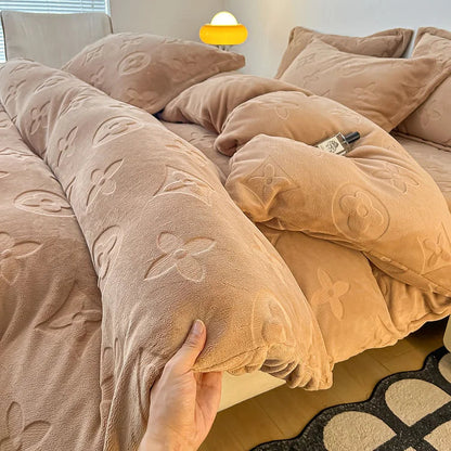 MonoFloral Milk Velvet Bedding