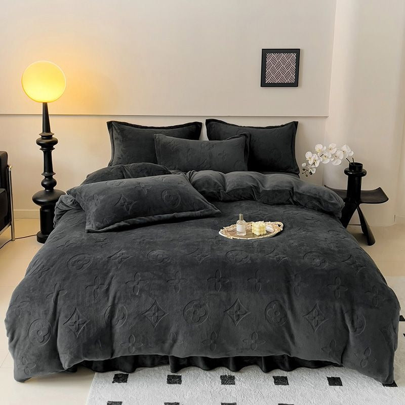 MonoFloral Milk Velvet Bedding