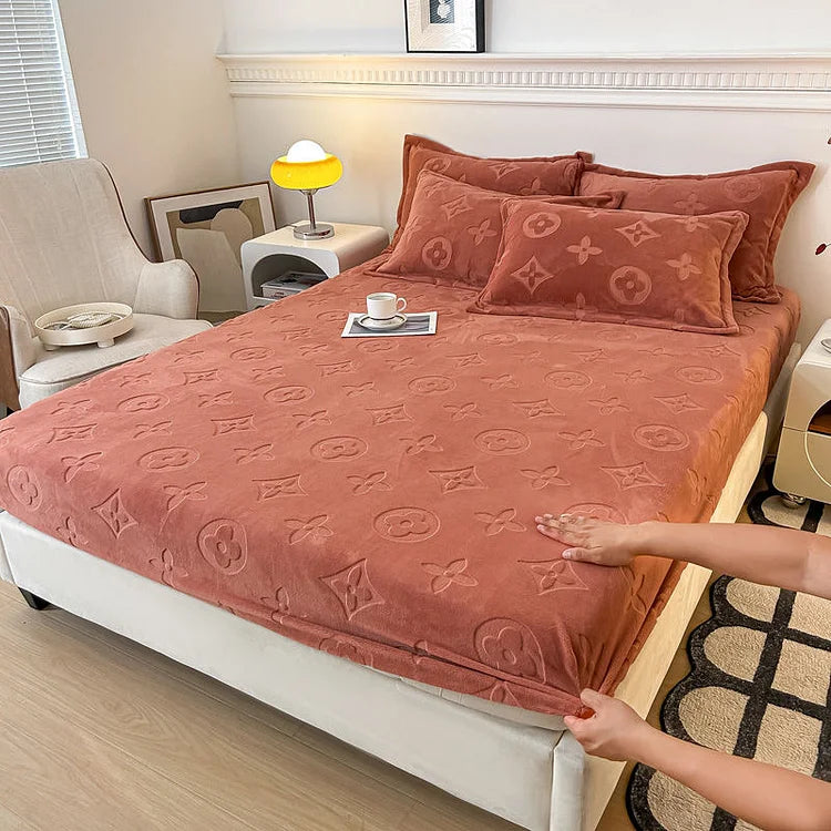 MonoFloral Milk Velvet Bedding